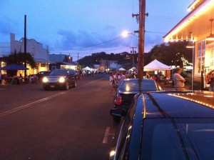Main street, Hanapepe, Art Night.